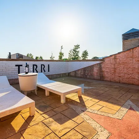 ヴィラ Luxury Rock Tirri By Interhome *